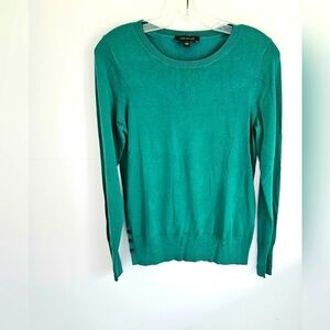 Ann Taylor green crewneck sweater